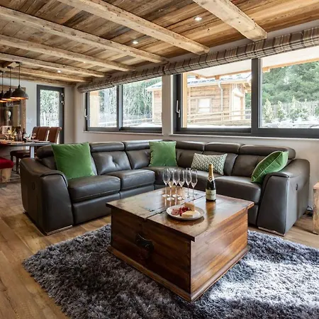 Des Amis Appt 1 - Year Apartman